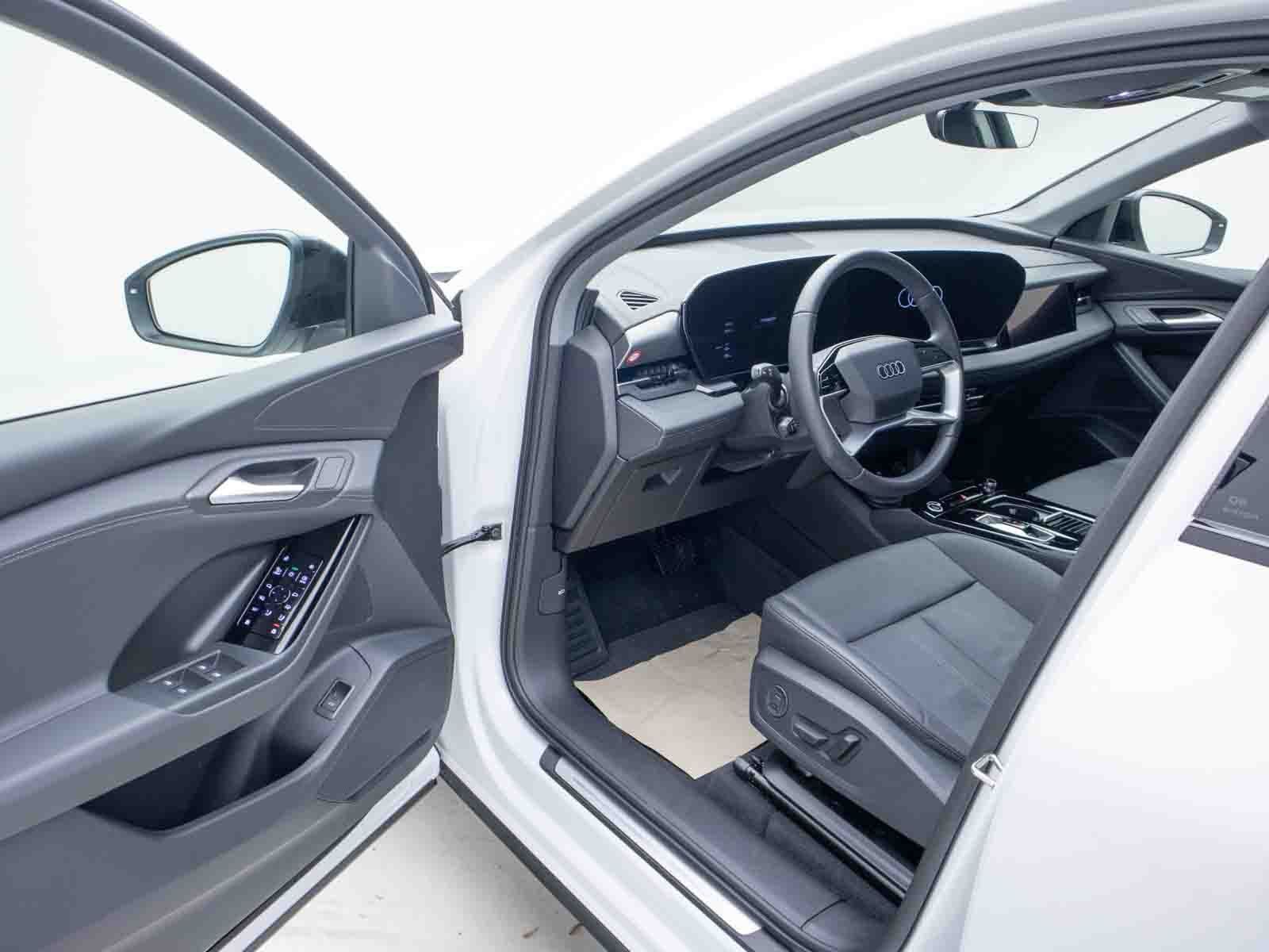 Audi Q6 e-tron - Bild 12