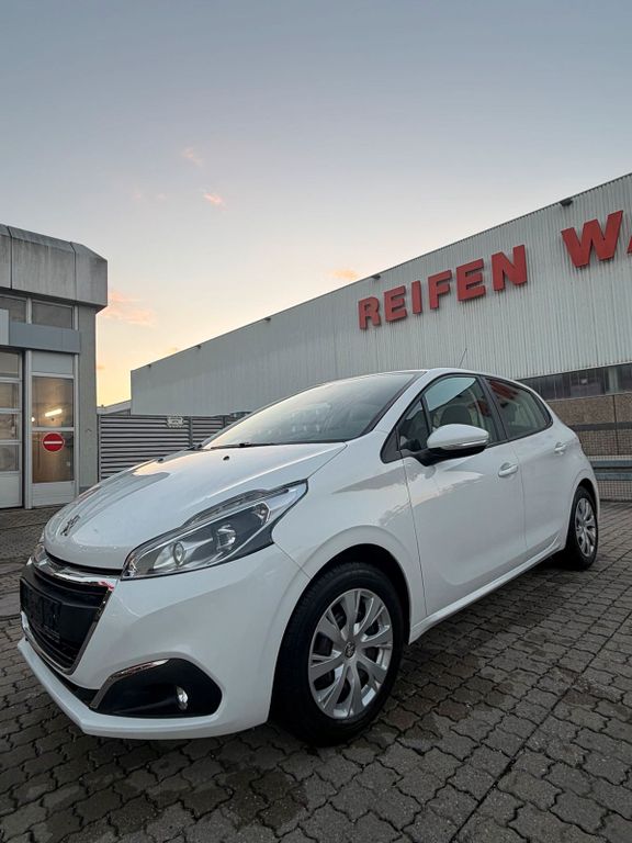 Image of Peugeot 208