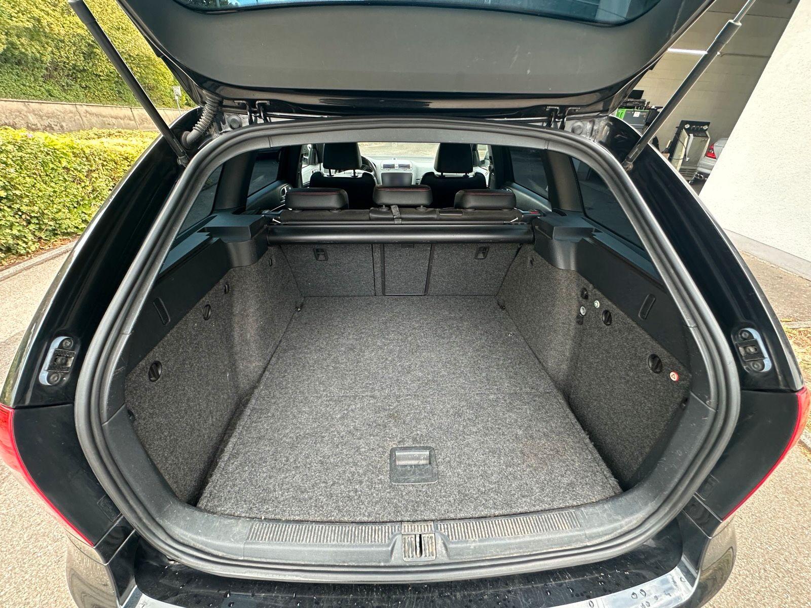 Skoda Octavia 2012 — photo 11