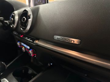 Audi A3 Sportback e-tron sport*2. Hand*Klima*Navi*LED