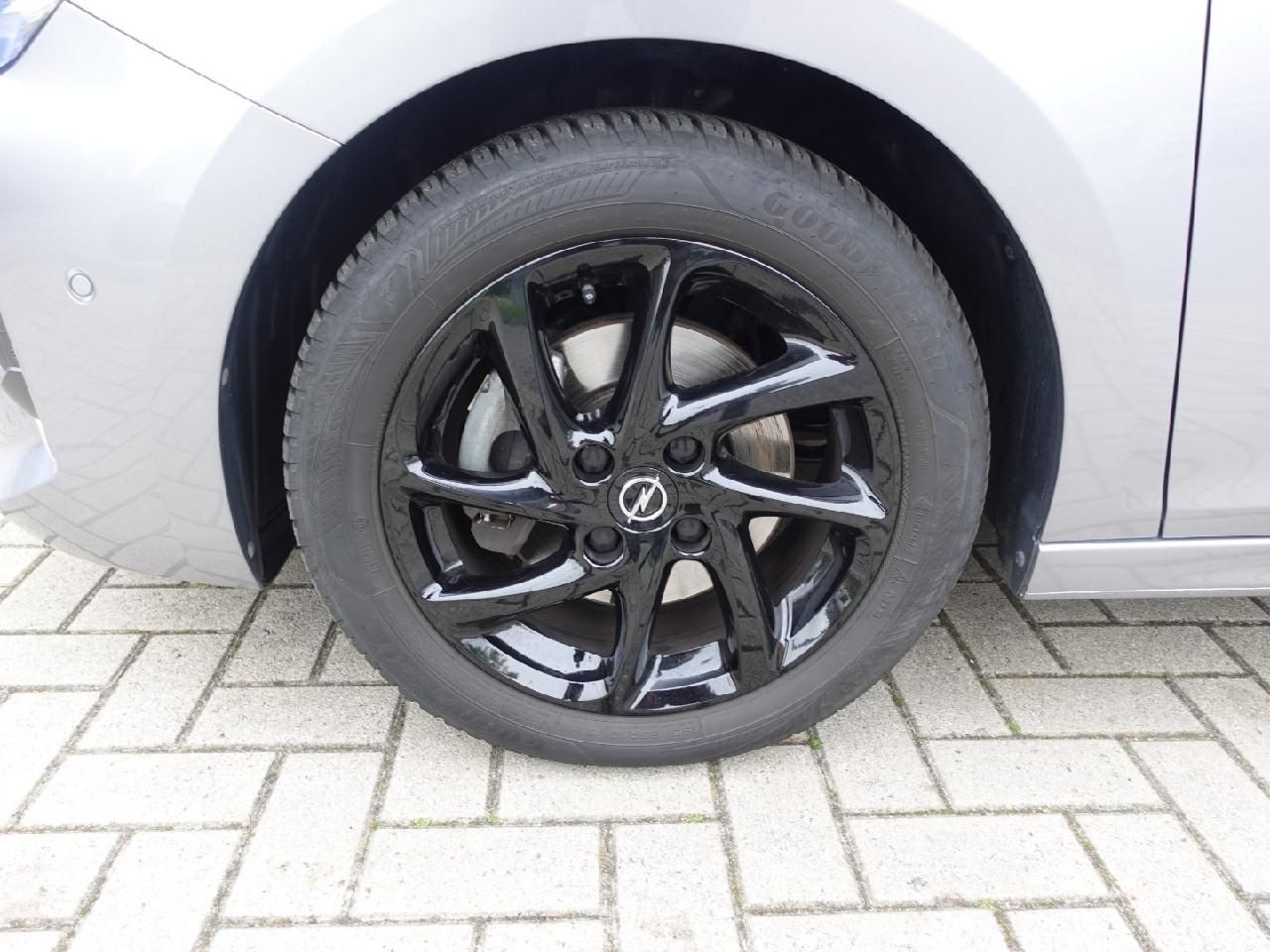 Fahrzeugabbildung Opel Corsa F GS Line