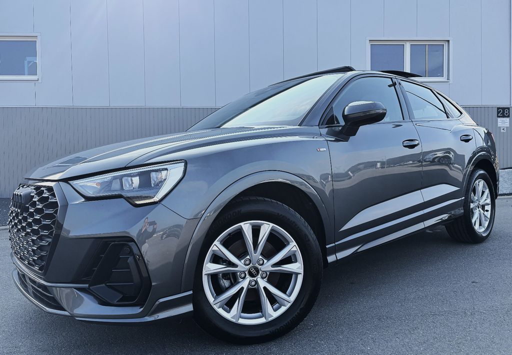 Image of Audi Q3