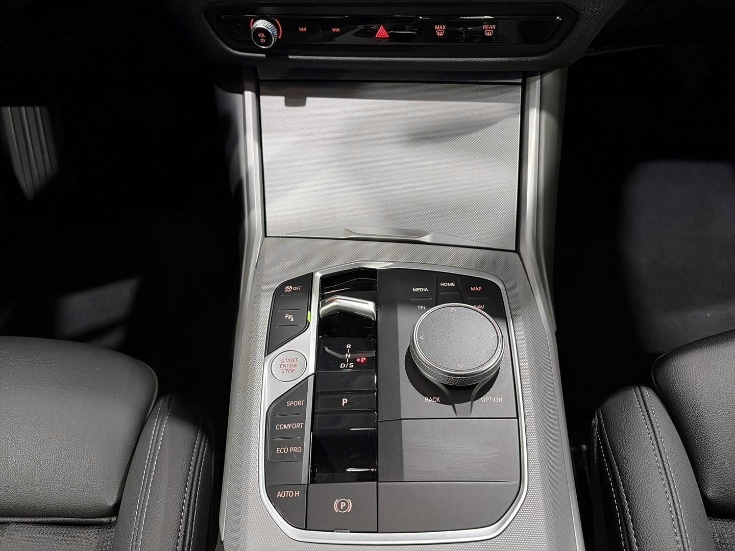 BMW 320 - Bild 13