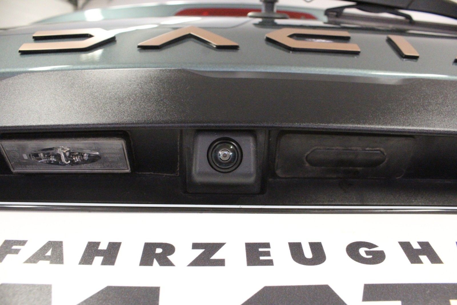 Fahrzeugabbildung Dacia Jogger TCE 110 Extreme+ 5-Sitzer *AHK*
