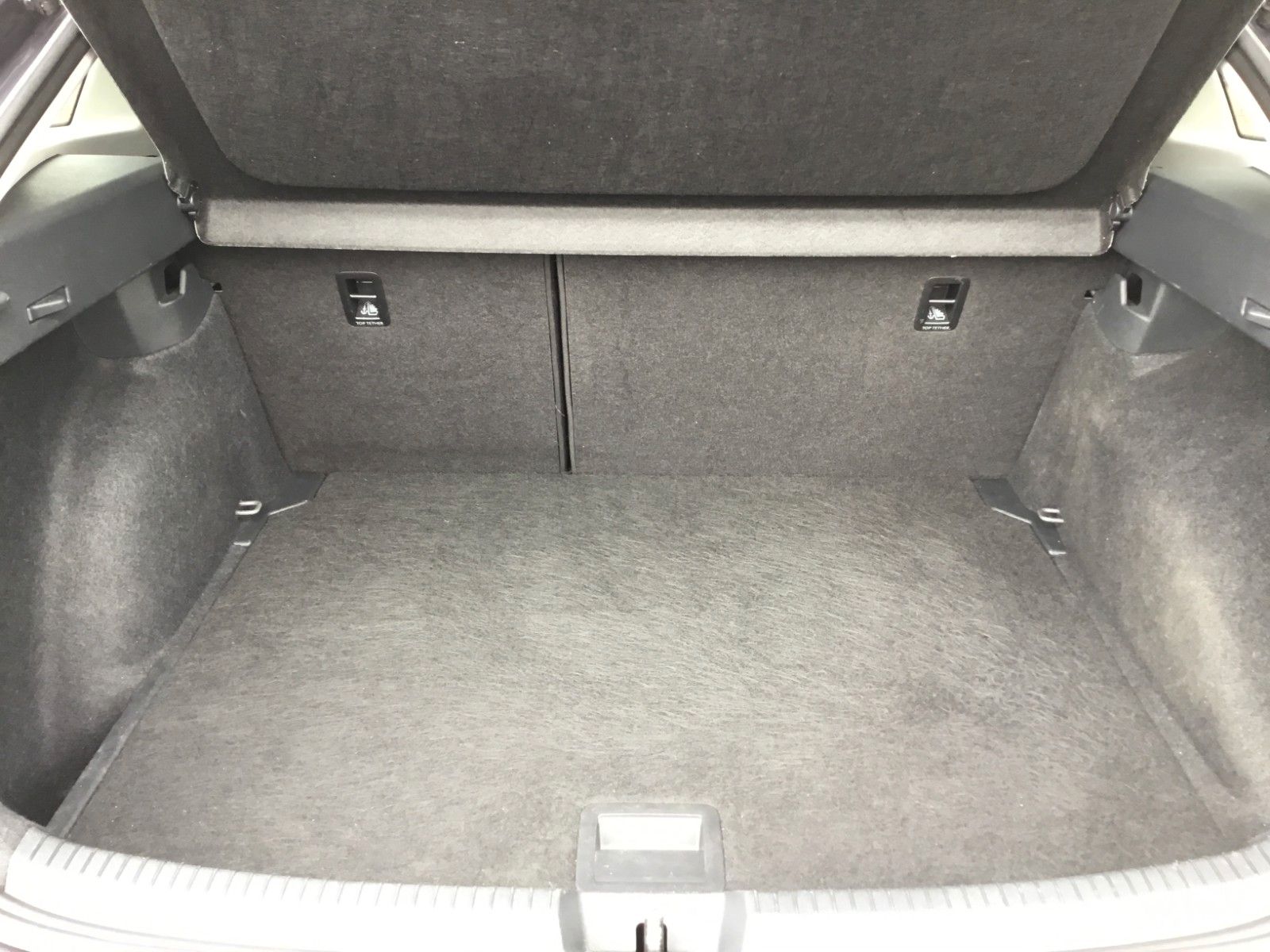Fahrzeugabbildung Volkswagen Taigo 1.0 TSI Life+LED+App Connect+Kamera