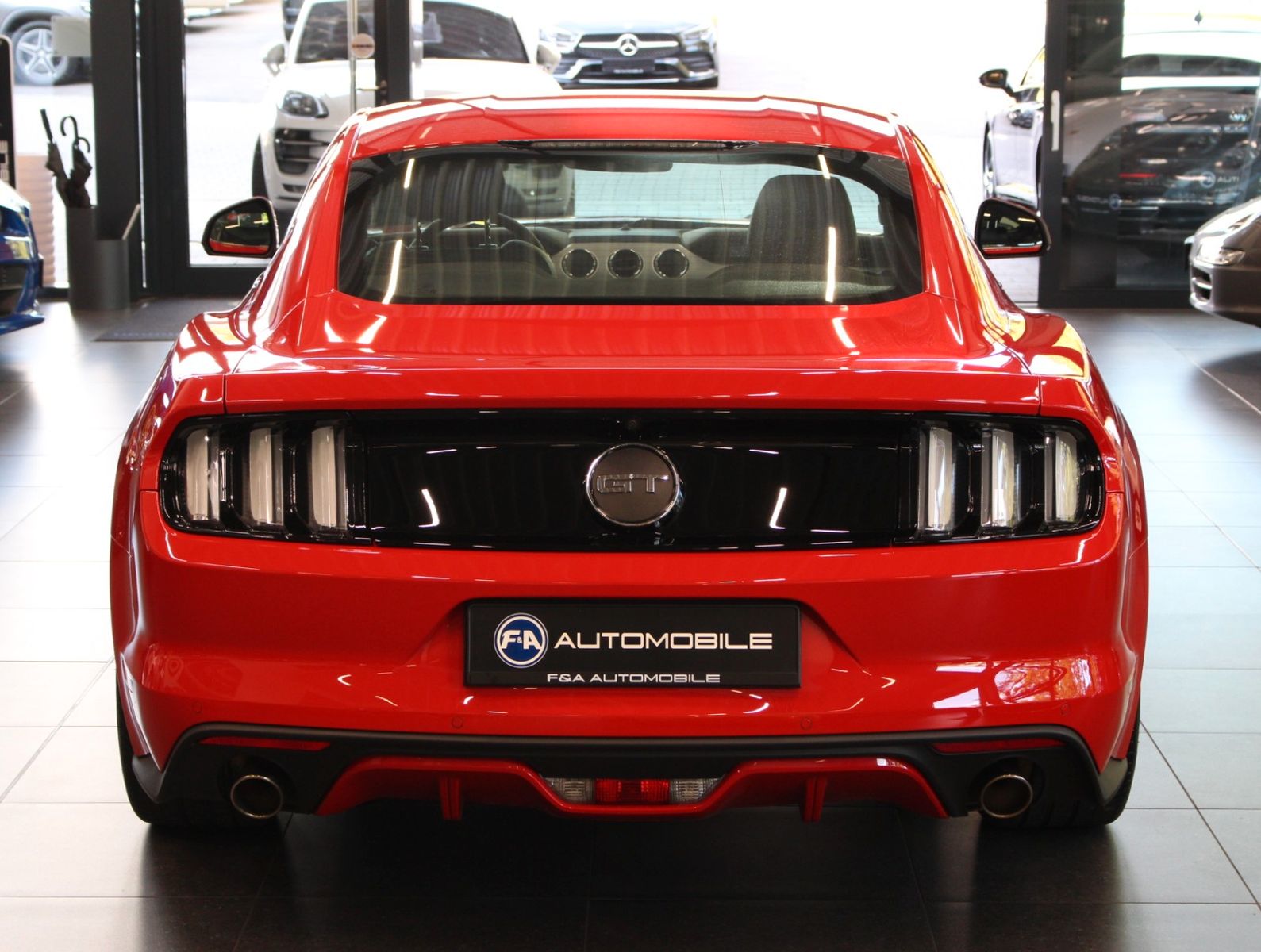 Fahrzeugabbildung Ford Mustang GT Fastback 1.Hand*NUR 12T KM