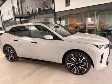 2025 BMW IX 缩略图 15