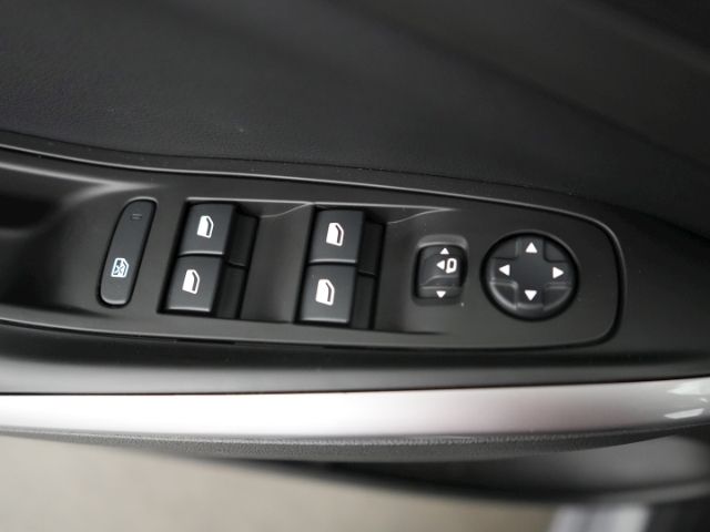 Grandland GS+LED LICHT+NAVI+360 GRAD KAMERA+SITZ