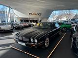 Jaguar XJR 4.0*2. Hand*Unfallfrei*Nachlackierungsfrei - schwarze Jaguar XJR