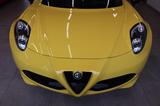 Alfa Romeo 4C 1.8 TBI 16V Spider / aus Sammlung / Deutsch  - Alfa Romeo 4C mit Benzin-Antrieb