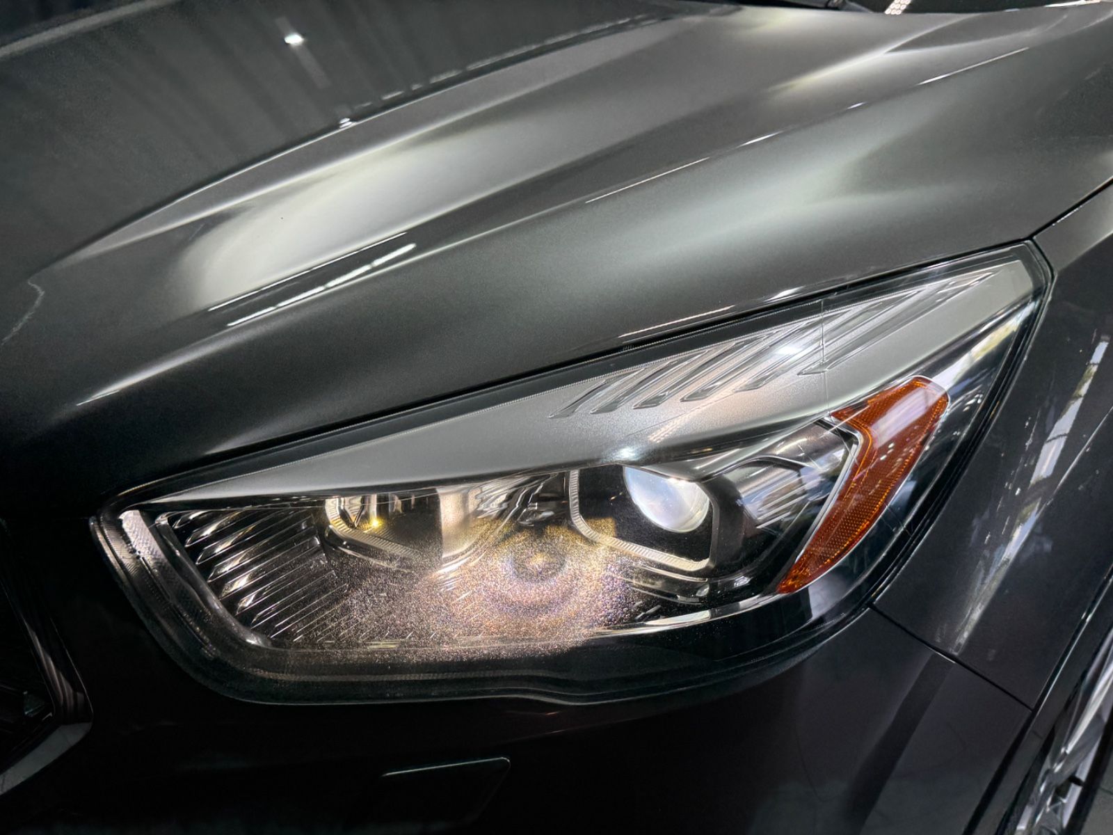 Fahrzeugabbildung Ford Kuga Vignale|SONY|AHK|NAVI|LEDER