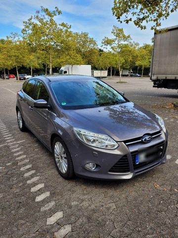 Ford Focus 1,6 EcoBoost 110kW Titanium HU Neu