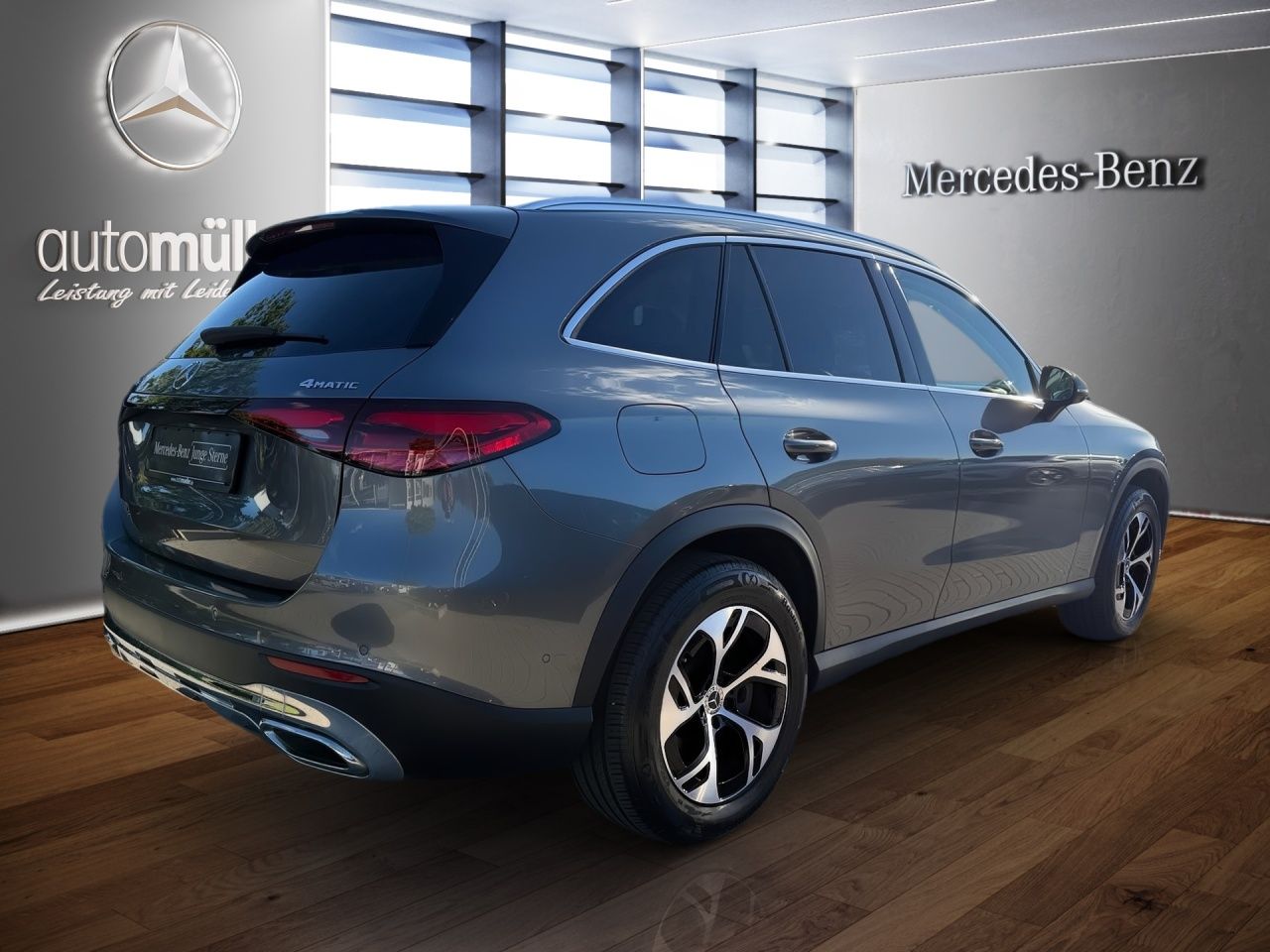 Fahrzeugabbildung Mercedes-Benz GLC 300 de 4M AVANTGARDE+AHK+DISTR+360+PRESAFE++