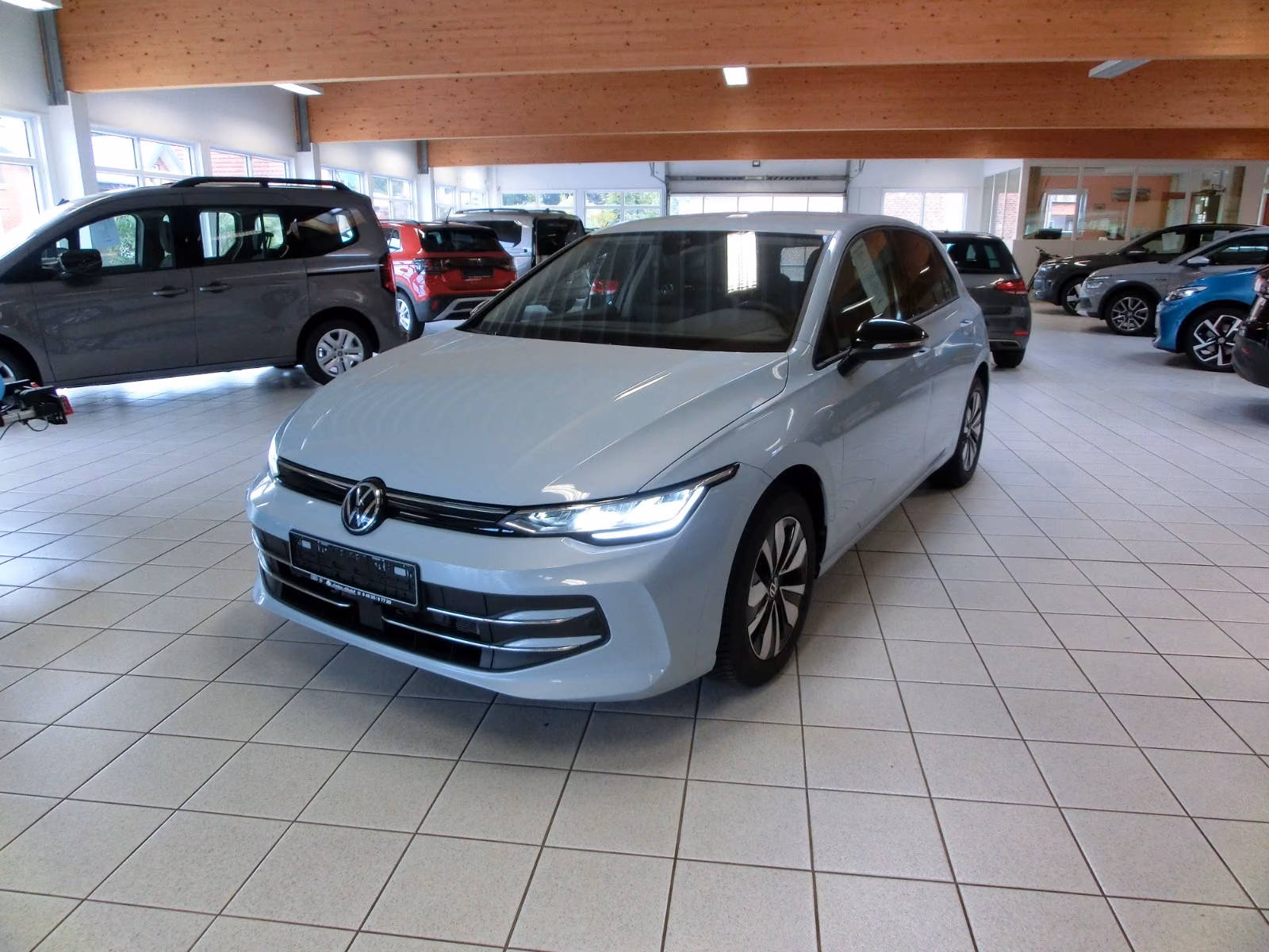 Volkswagen Golf VIII Lim. 1.5 TSI Goal AHK schwenkbar