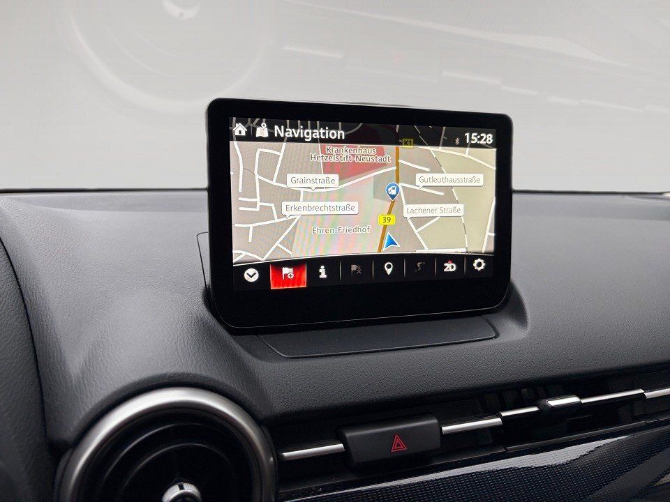 Fahrzeugabbildung Mazda 2 1.5i 90PS EXCLUSIVE TOU-P1 NAVI