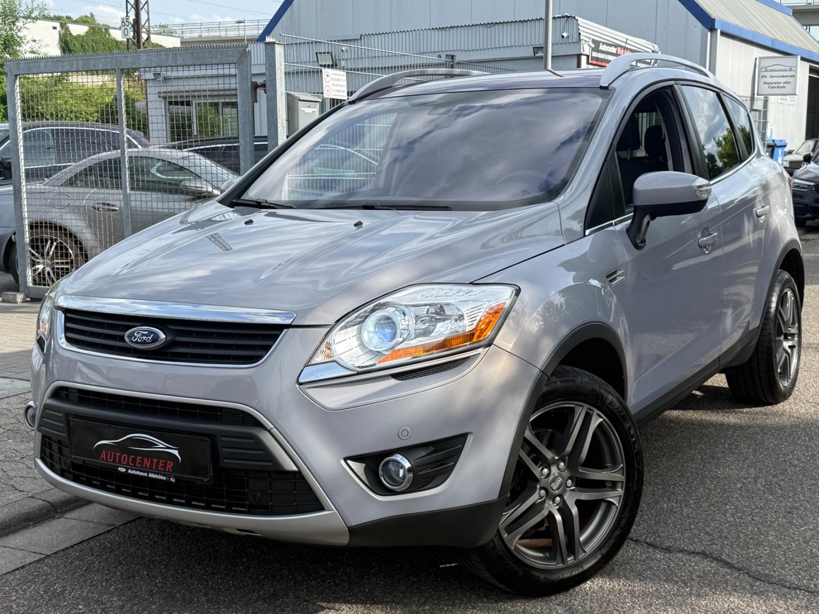 Ford Kuga 2.5 Titanium|PANORAMA|NAVI|AHK|XENON|PDC|