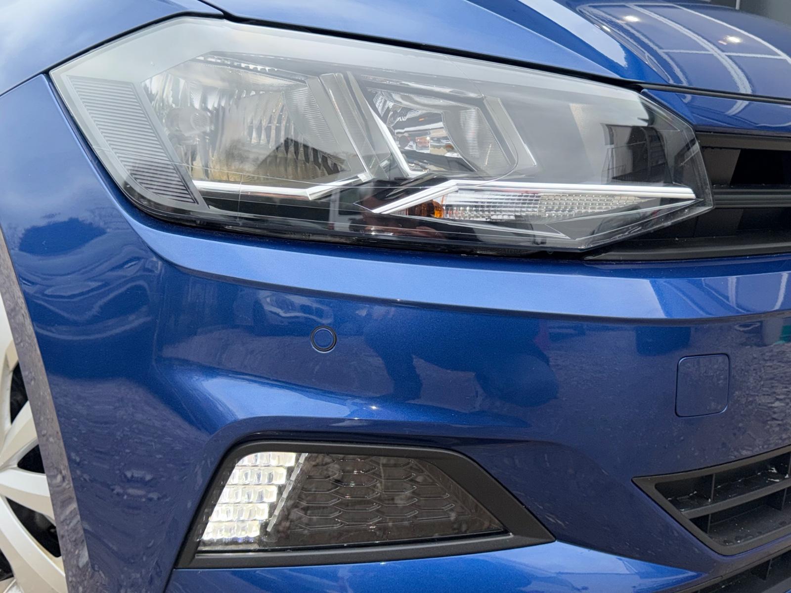 Volkswagen Polo VI 1-Hand  LPG  Tempomat LED PDC USBC SHZ