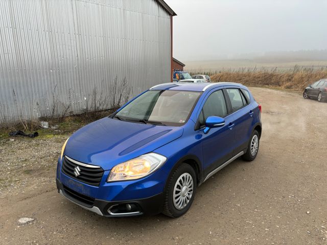 Suzuki SX4 S-Cross Club