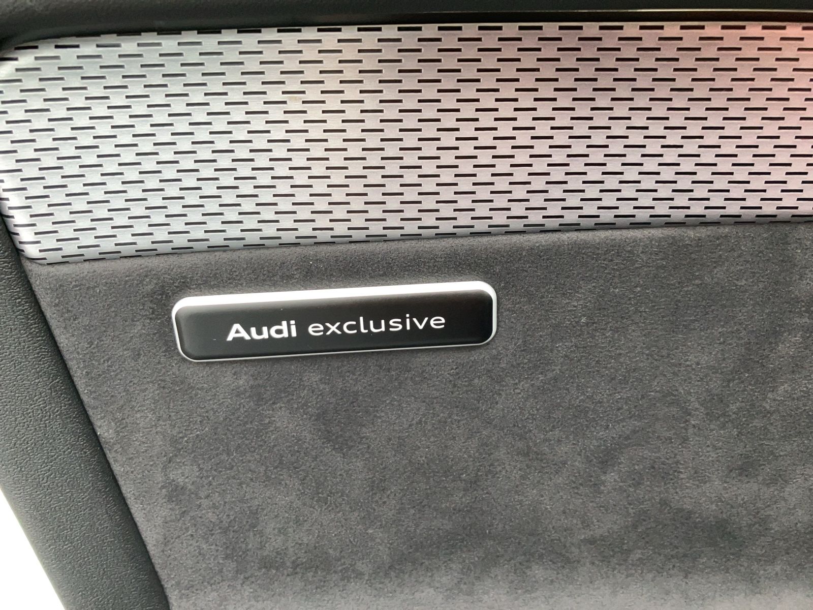 Fahrzeugabbildung Audi A5 Avant TDI Q TECH PRO, B & O MATRIX Tech Pro,