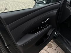 HYUNDAI Tucson 1.6 T-GDI Trend Matrix-LED elektr. Heckkl