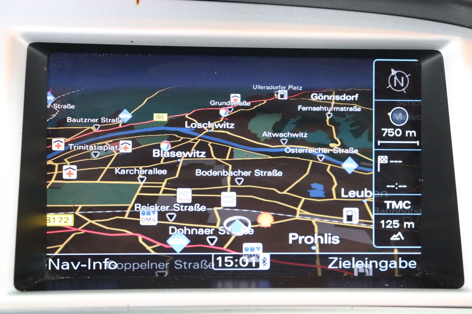 Fahrzeugabbildung Audi A6 3.0 TDI quattro Avant S-line * Navi * Memory