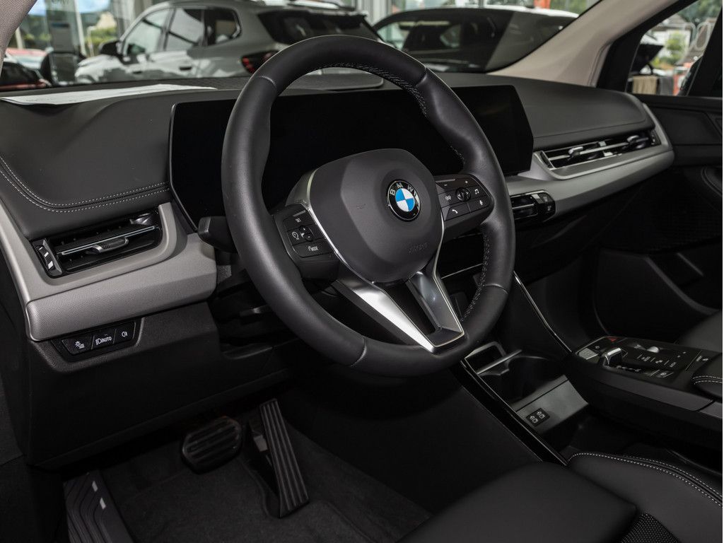 BMW 218 Active Tourer - Bild 30
