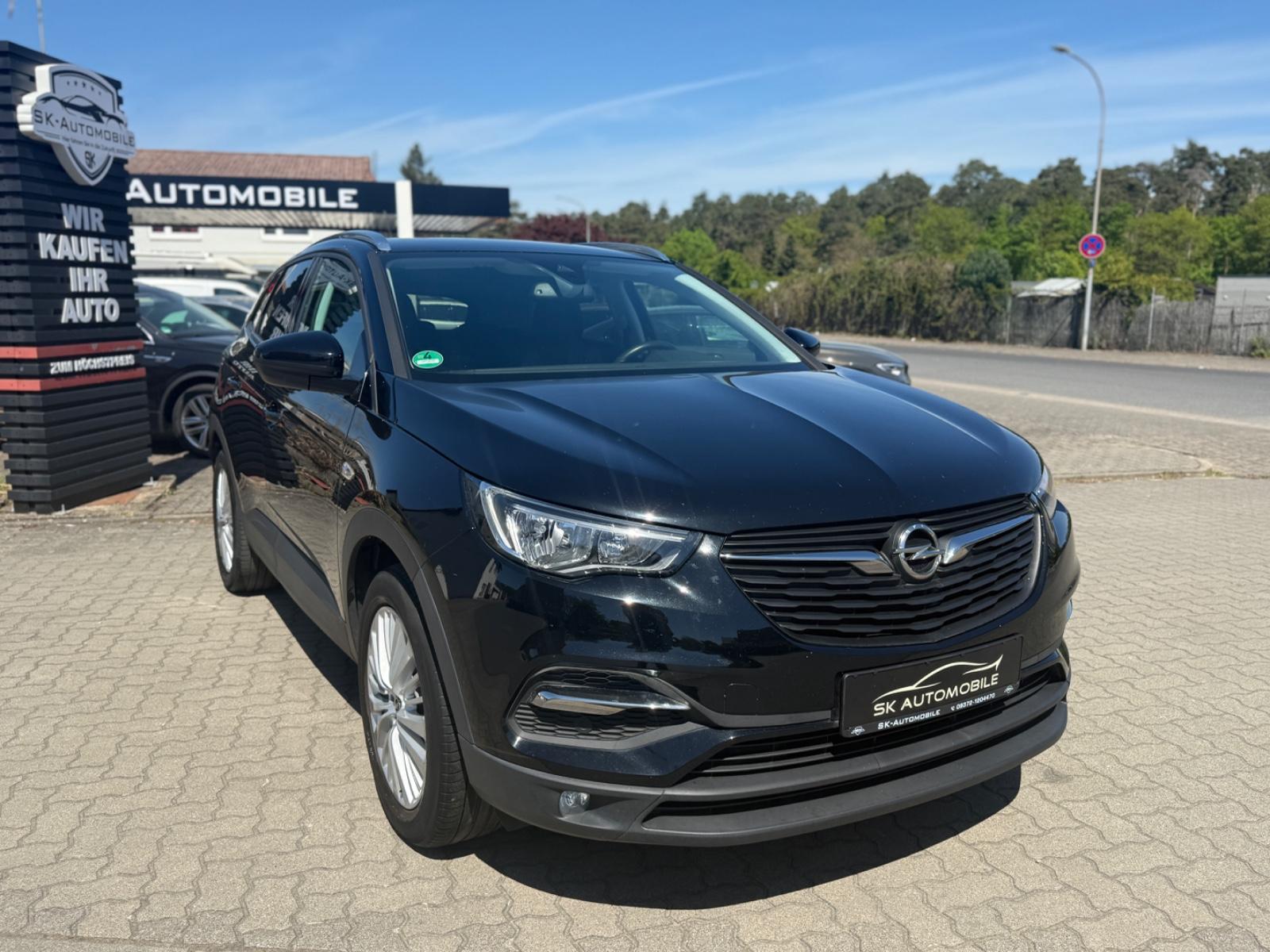 Opel Grandland X 1.2 Edition LED-SHZ-LENKHZG-AHK-99KM
