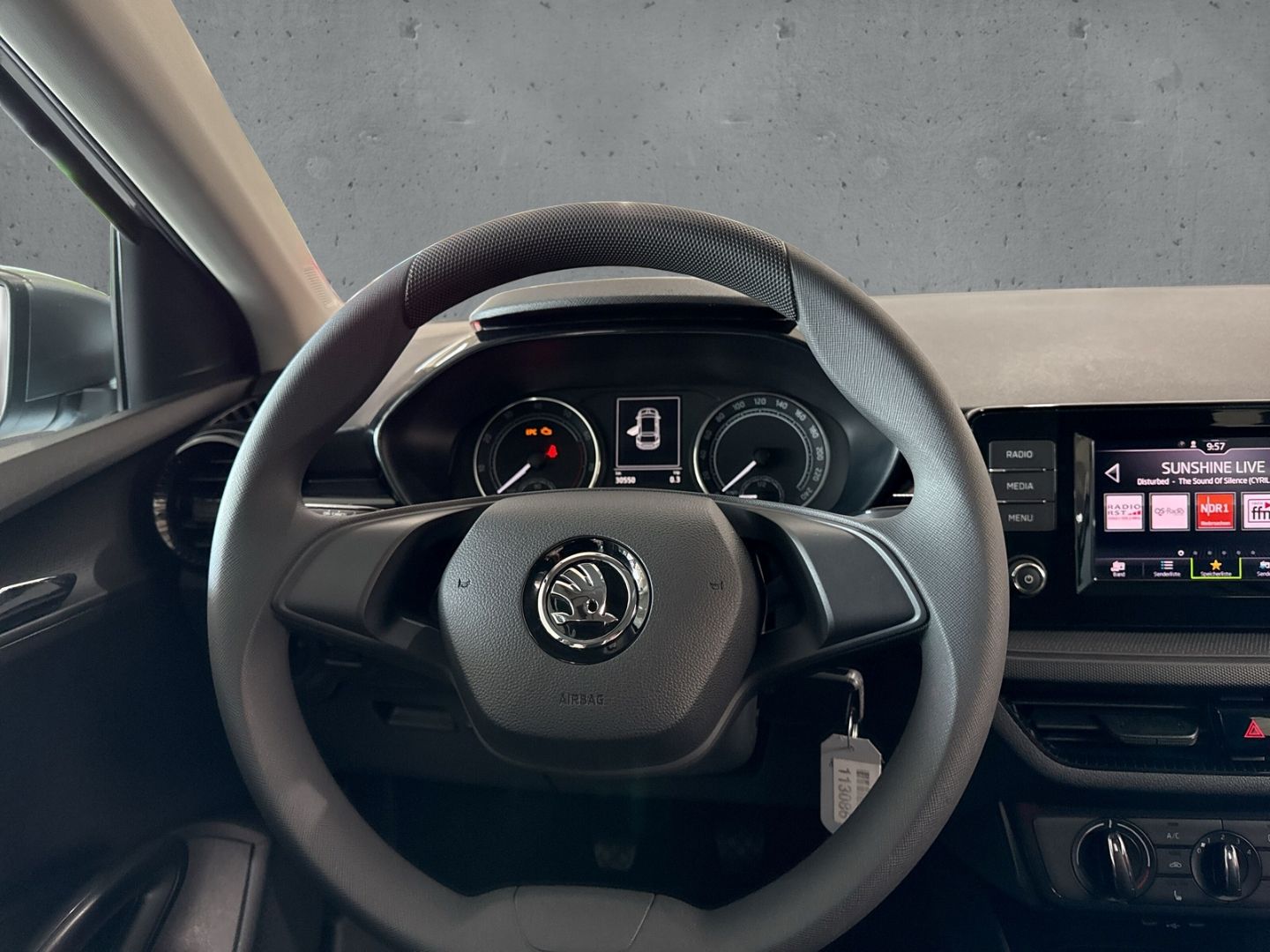 Fahrzeugabbildung SKODA Fabia 1.0 MPI Active GSR Klima LED SHZ PDC