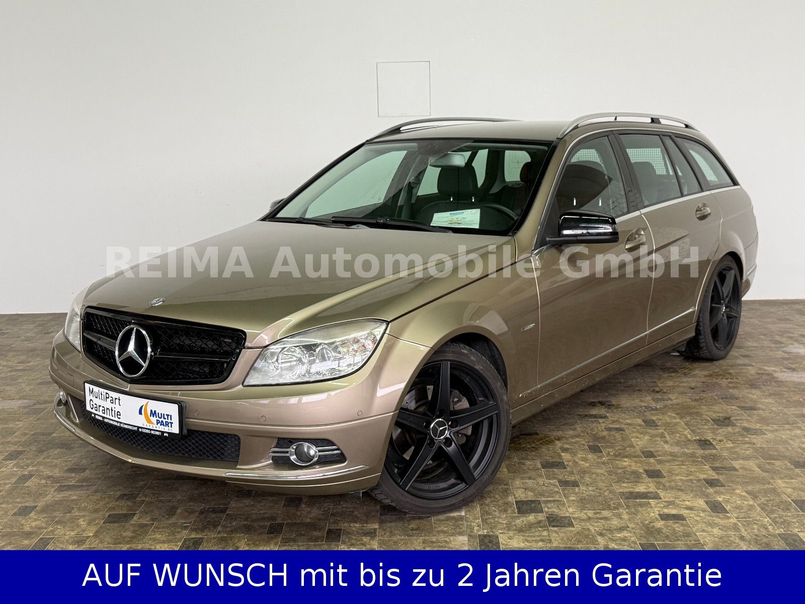 Fahrzeugabbildung Mercedes-Benz C 200 Kombi Avandgarde, Klima, Navi