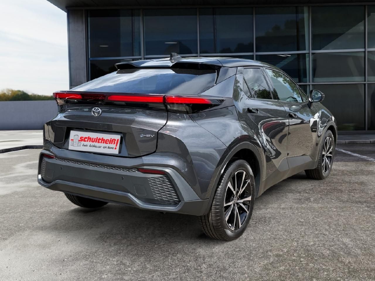 Fahrzeugabbildung Toyota C-HR Hybrid FWD Teamplayer
