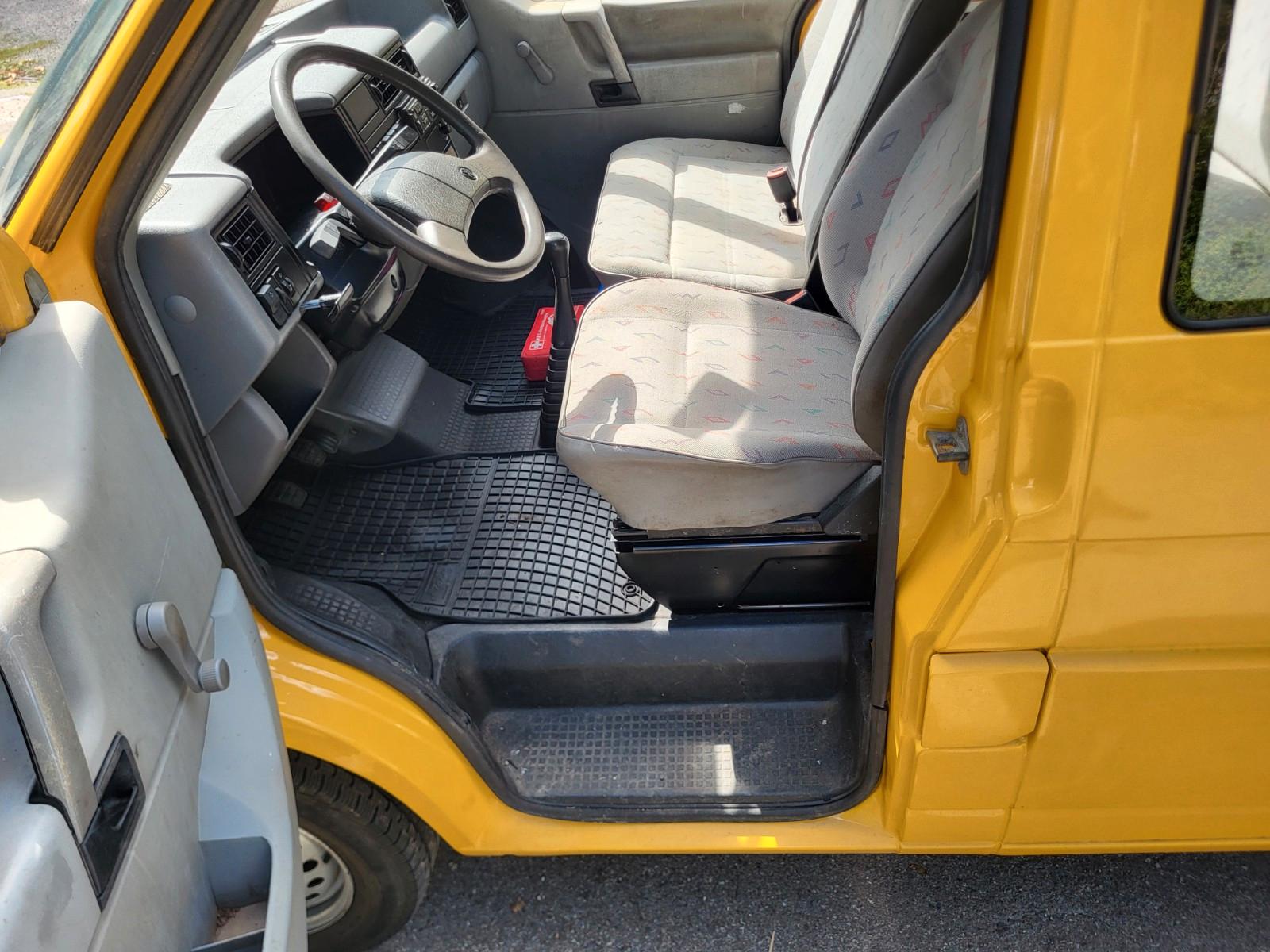 Volkswagen T4 Doka Pritsche Tip Top Service u. TüV neu!