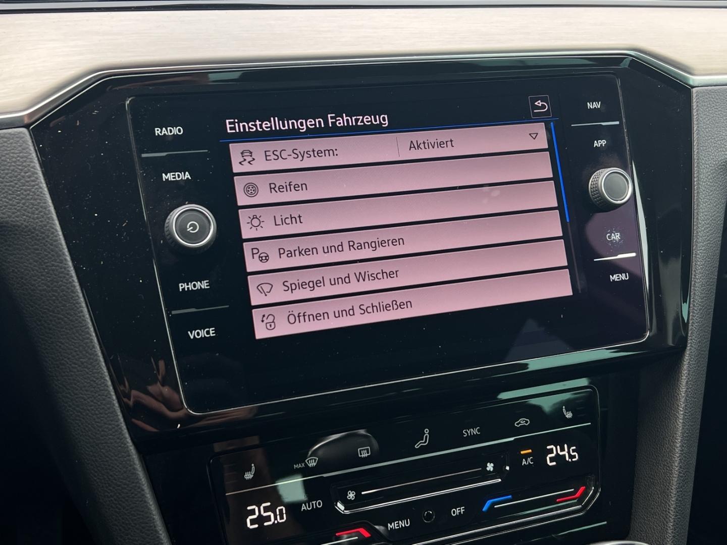 Volkswagen Passat Variant Elegance/SitzHz/ACC/DAB/Navi, миниатюра 24