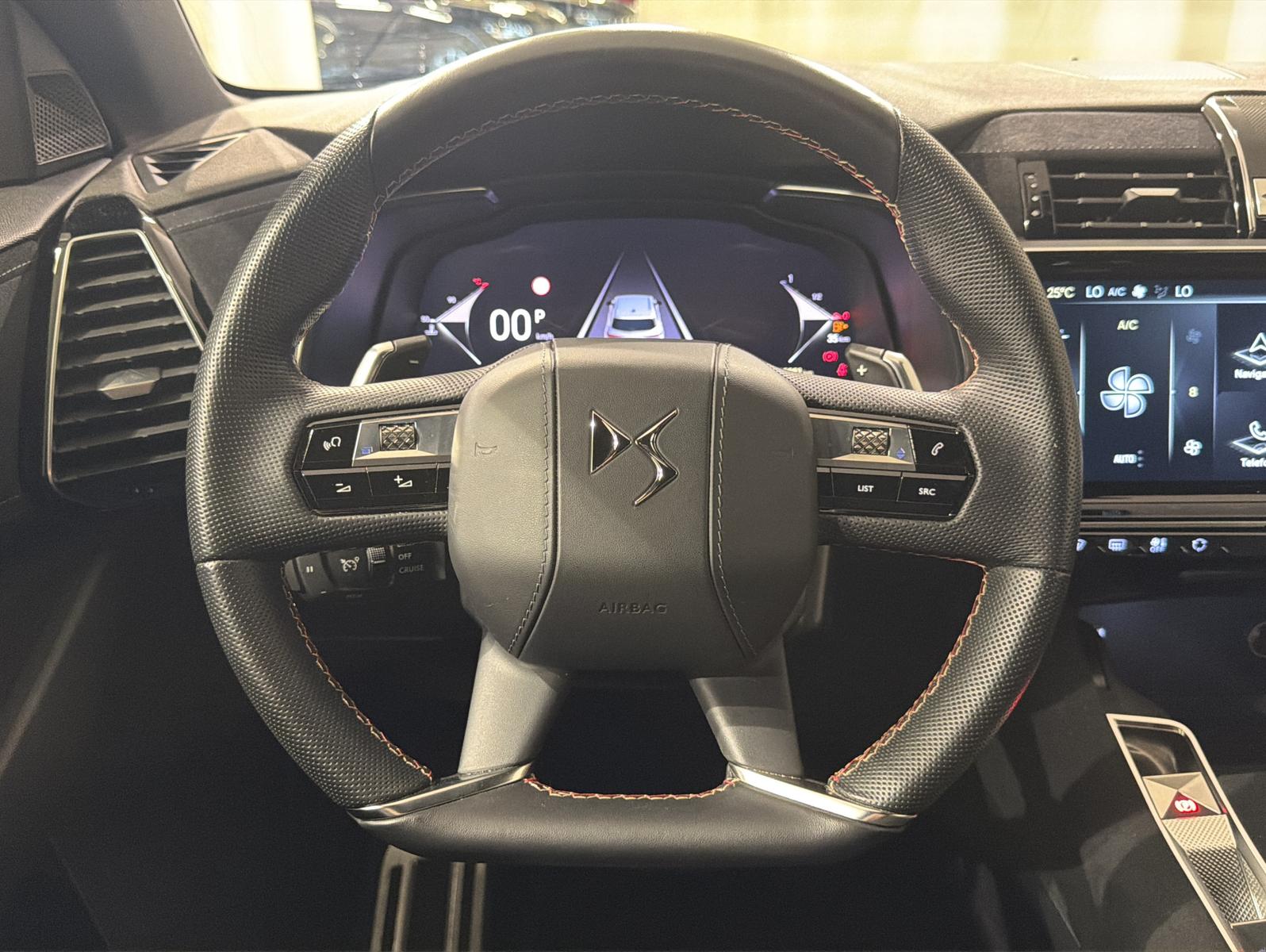 DS Automobiles DS7 Crossback Perfor. Autom. |PDC |360° |KEYLESS