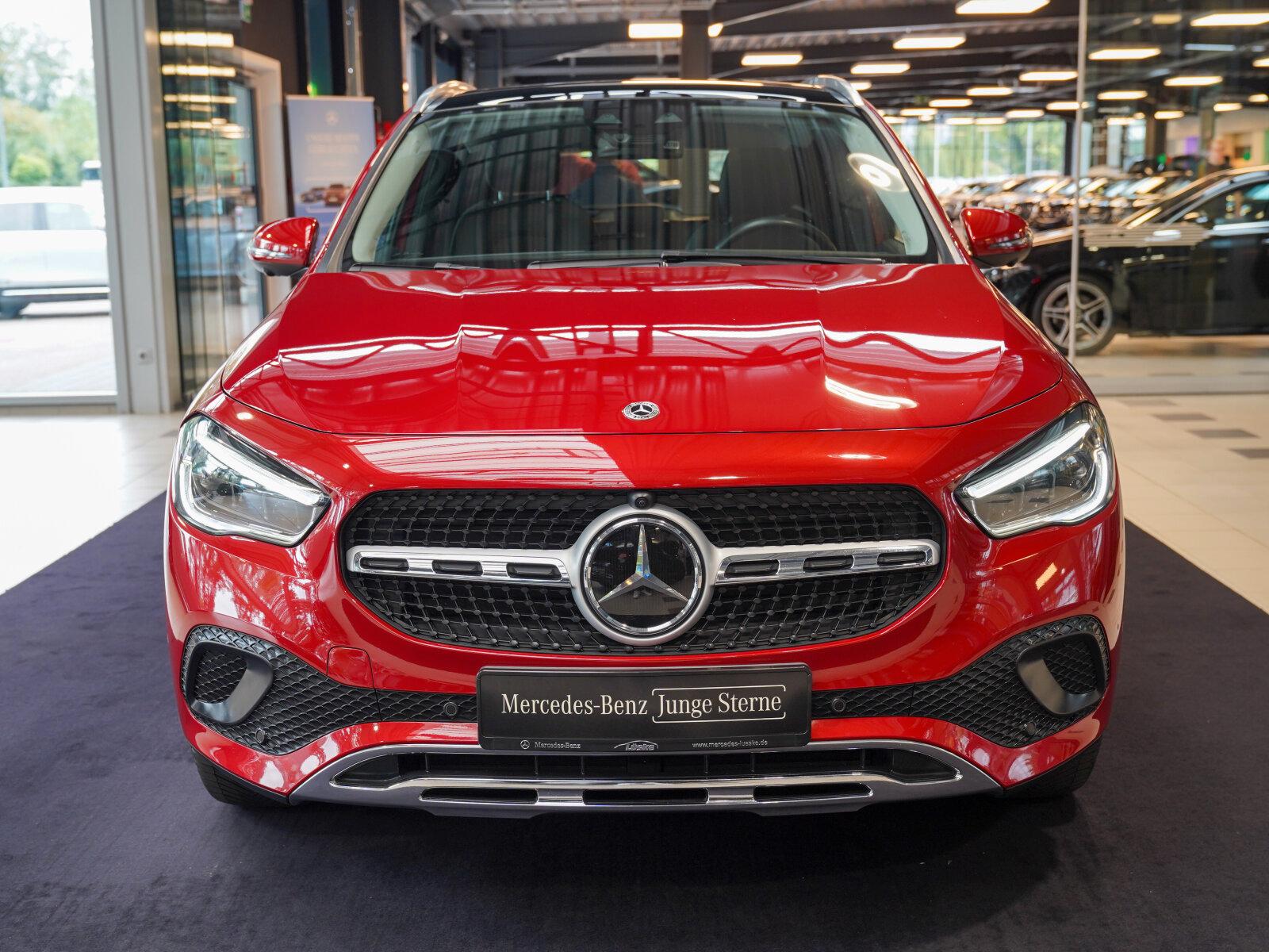 Mercedes-Benz GLA d Progressive MULTIBEAM 360° Pano Alarm, миниатюра 8