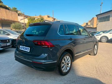 Volkswagen Tiguan - 4