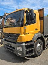 Mercedes-Benz 1829 L Axor mit Hiab Ladekran - Gebraucht Hiab ladekran