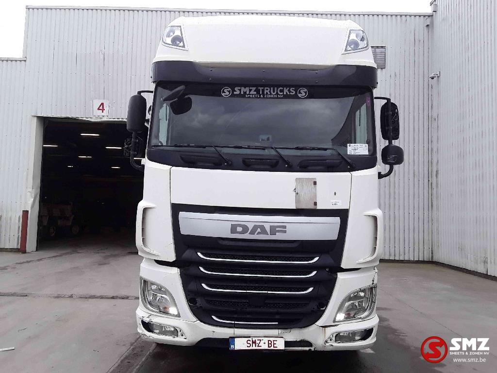 DAF XF 460 SuperSpacecab 2 tanks