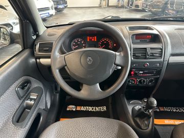 Renault Clio II Campus *TÜV 1127*Klima*