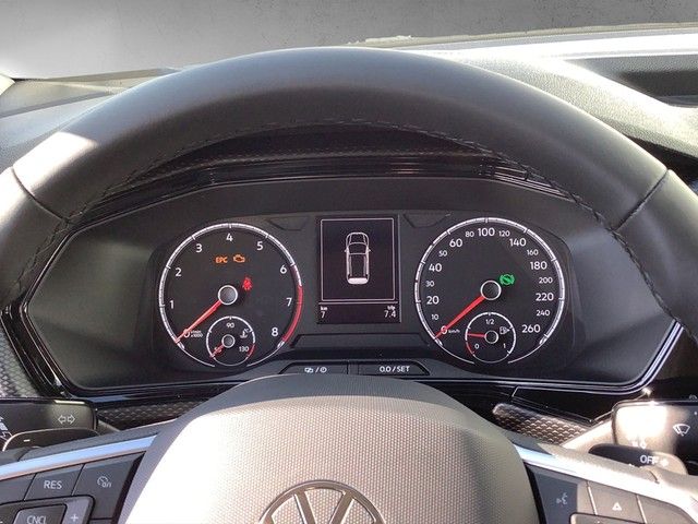 Fahrzeugabbildung Volkswagen T-Cross TSI Life DSG Navi Climatronic PDC SH LM