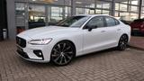 Volvo S60 Lim. Ultimate Dark AWD HUD PANO LKRHZ