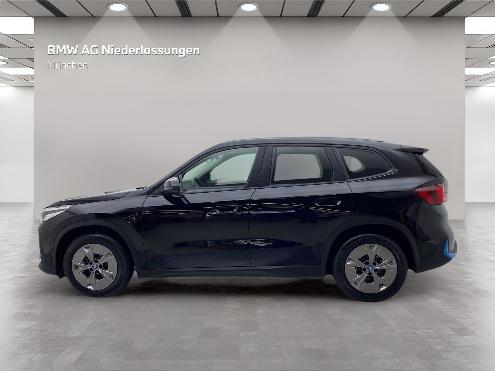 BMW iX1 xDrive30 AHK Kamera Sportsitze Sitzheizung foto 2