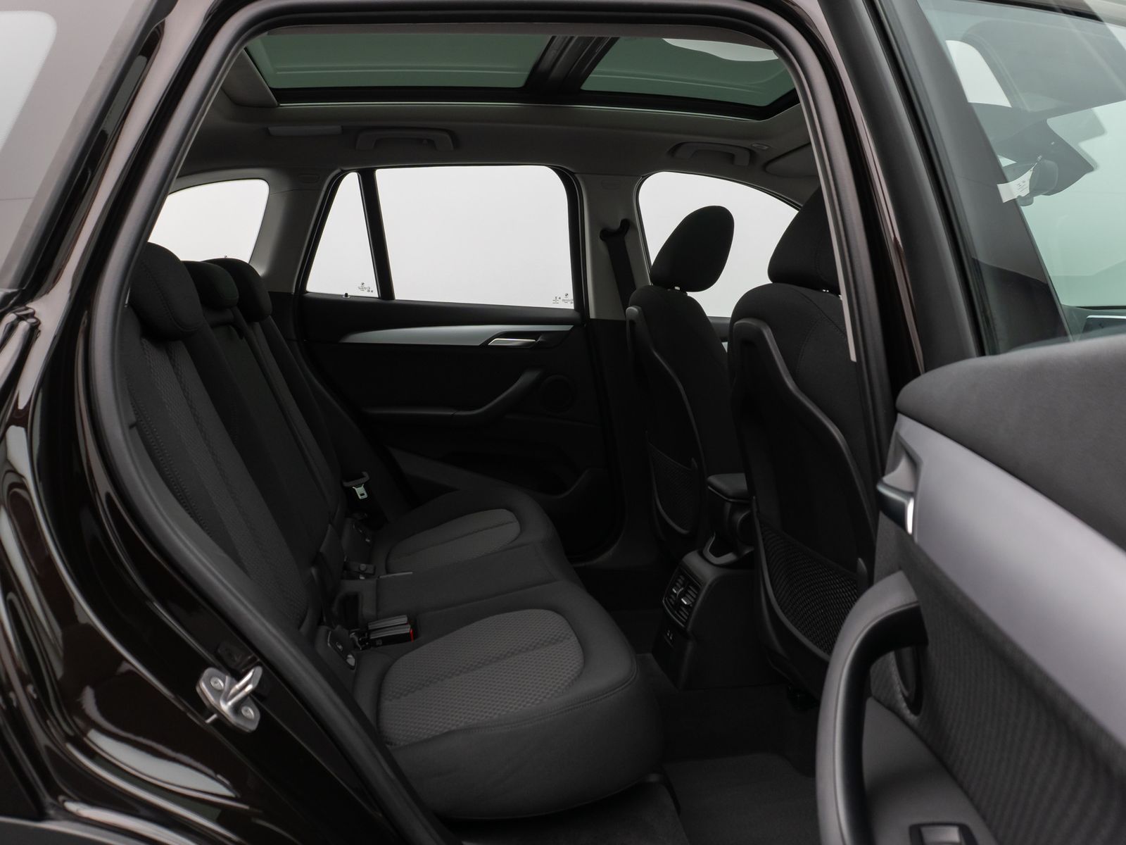 Fahrzeugabbildung BMW X1 sD18i Panorama DAB Navi Geschwindigkeitsreg