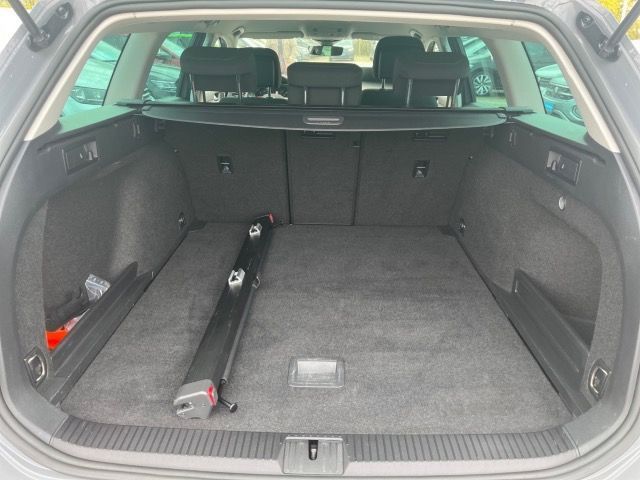 Volkswagen Passat Variant - Bild 16