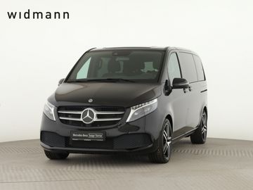 Mercedes V 220 - 1