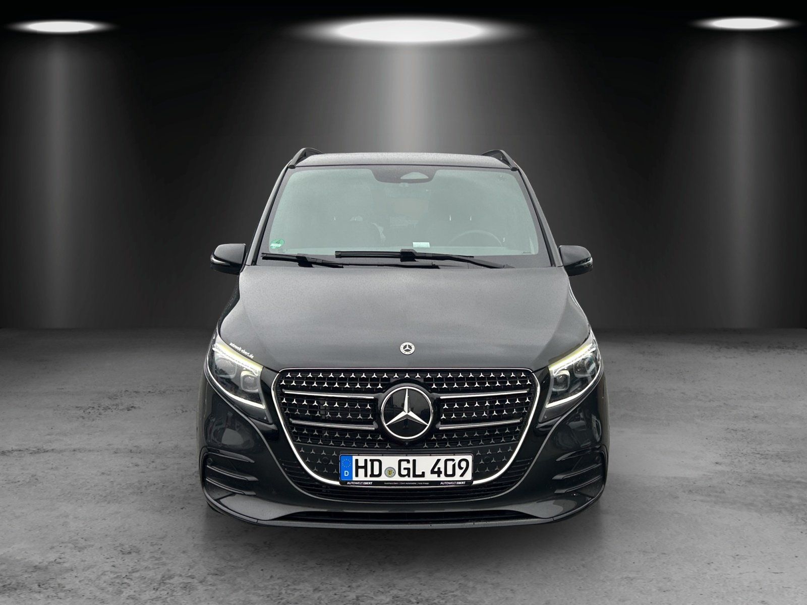 Fahrzeugabbildung Mercedes-Benz V 300 d 4M EXCLUSIVE Lang AMG Airmatic DISTRO