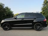 Mercedes-Benz ML 350 BlueTEC 4MATIC - AMG LINE - Mercedes-Benz ML 350: 4matic