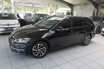 Volkswagen Golf - 4