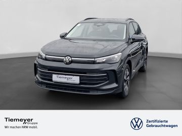 Volkswagen Tiguan - 1