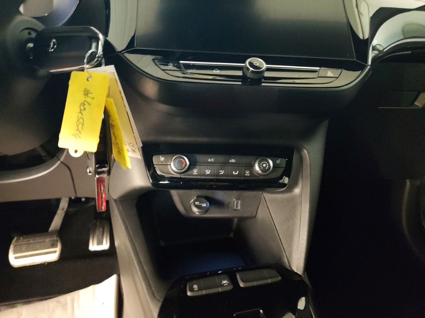 Opel Corsa - Bild 11