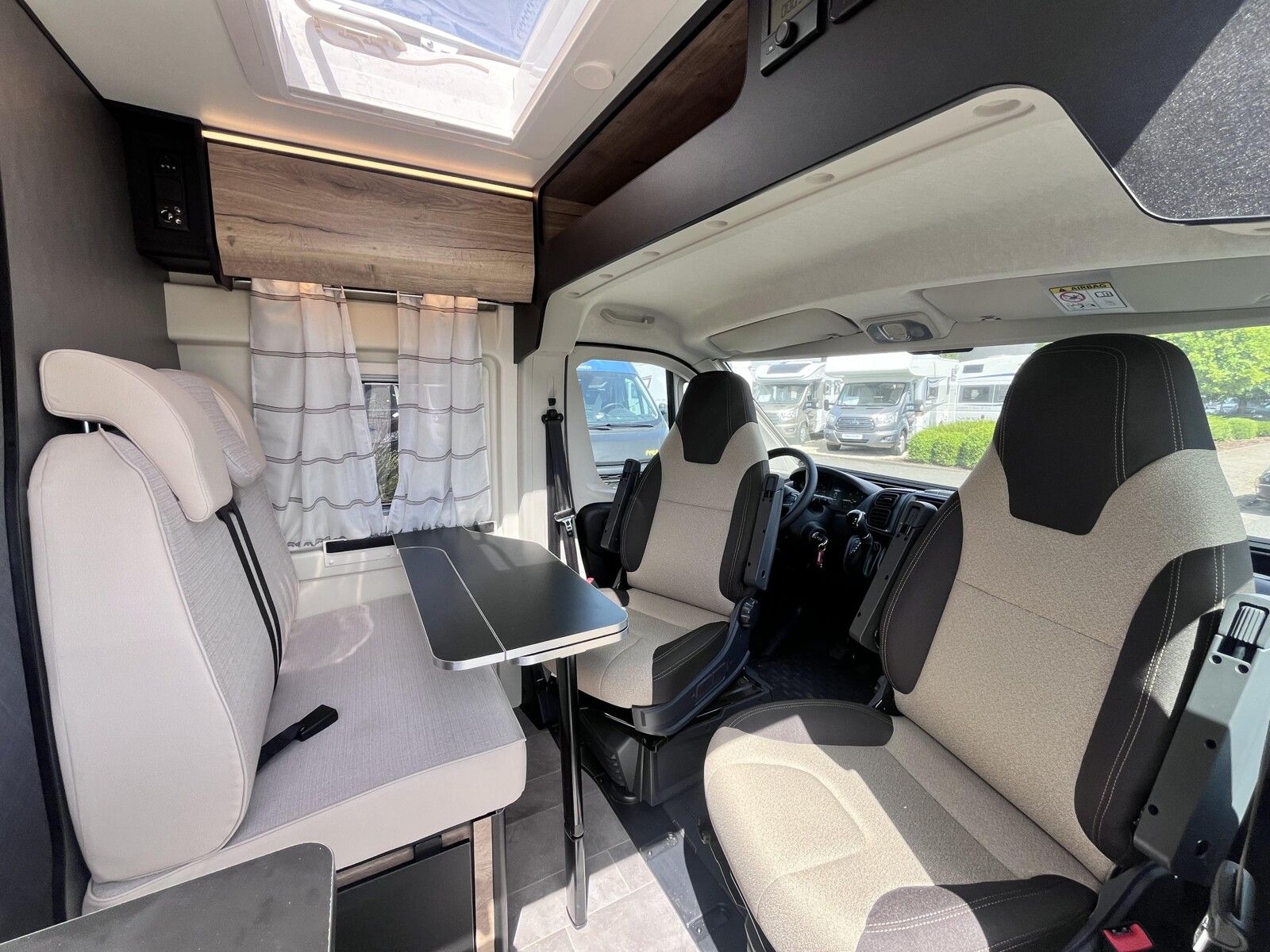 Fahrzeugabbildung XGO X-VAN 8